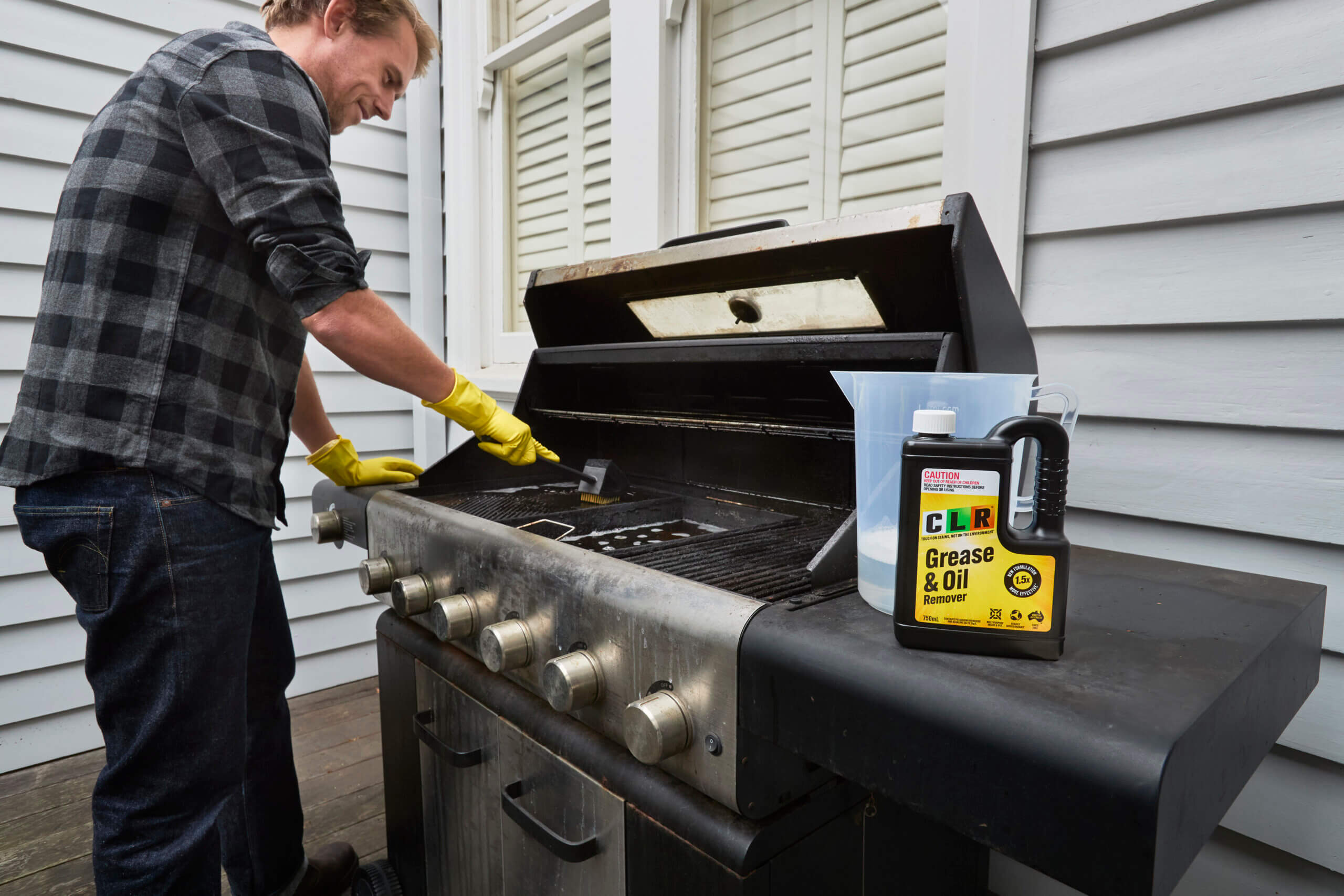 Clean Grease From Your BBQ CLR Oil & Grease Remover